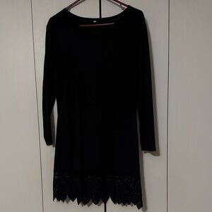 Elegant Black Lace Hem Women's Top